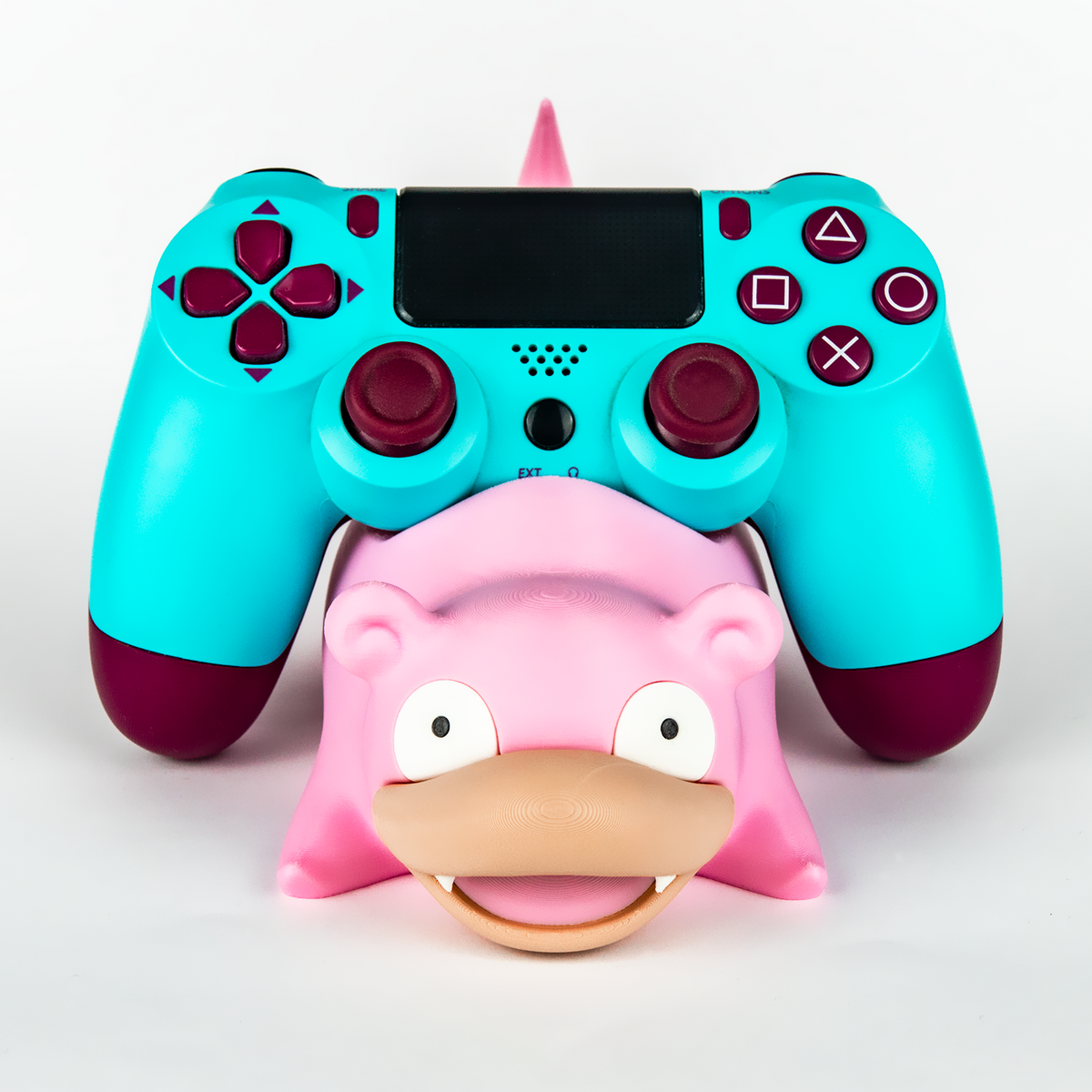 #079 Soporte para mando de Slowpoke - Universal PS/Xbox/Switch