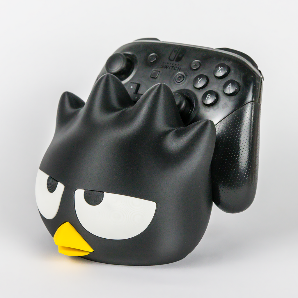 Soporte para mando de Badtz-Maru - Universal PS/Xbox/Switch