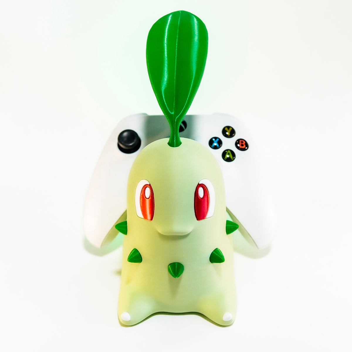 #152 Soporte para mando de Chikorita - Universal PS/Xbox/Switch