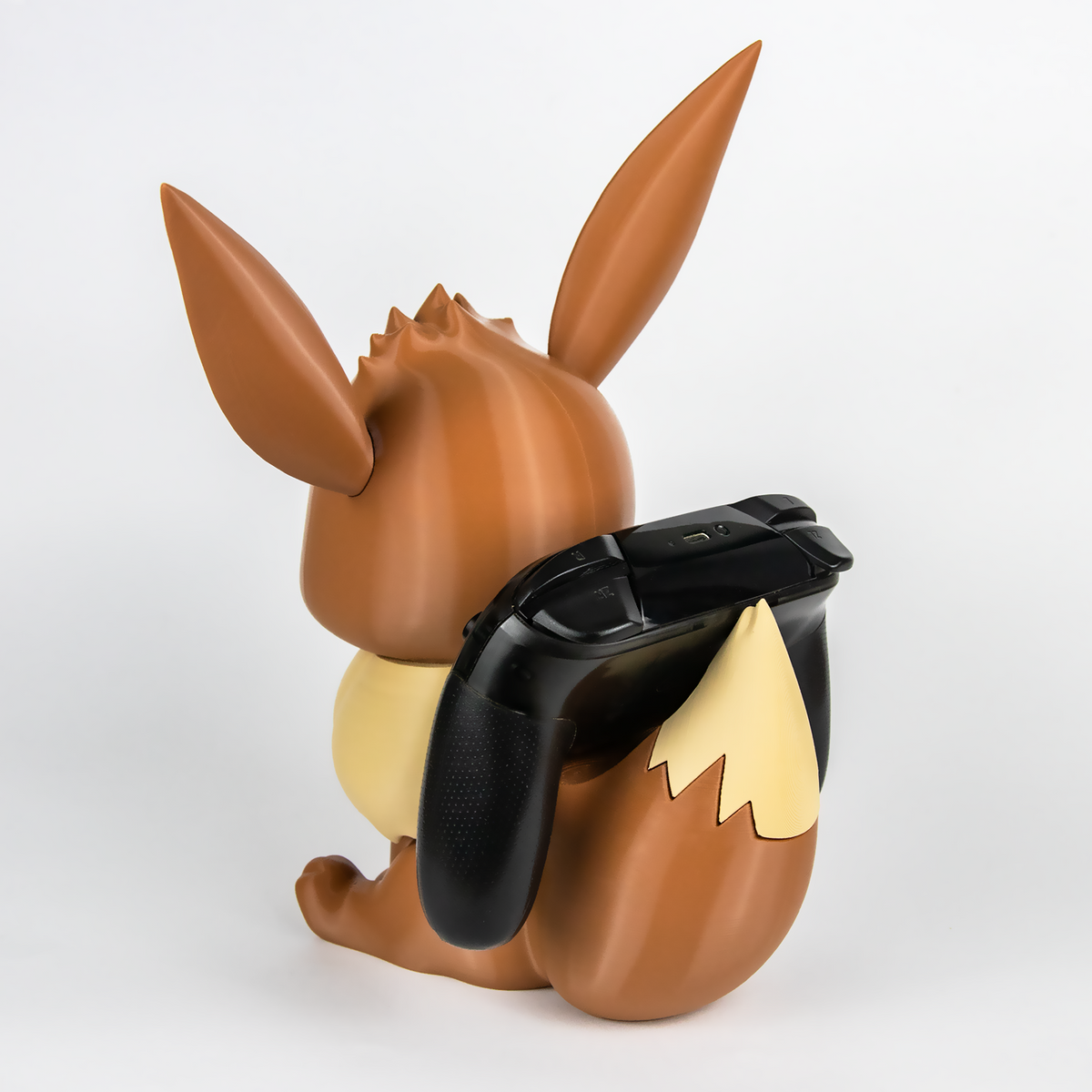 #133 Soporte para mando de Eevee - Universal PS/Xbox/Switch