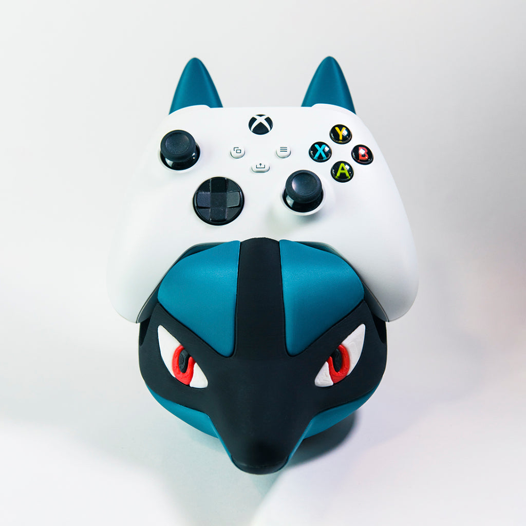 #448 Soporte para mando de Lucario - Universal PS/Xbox/Switch